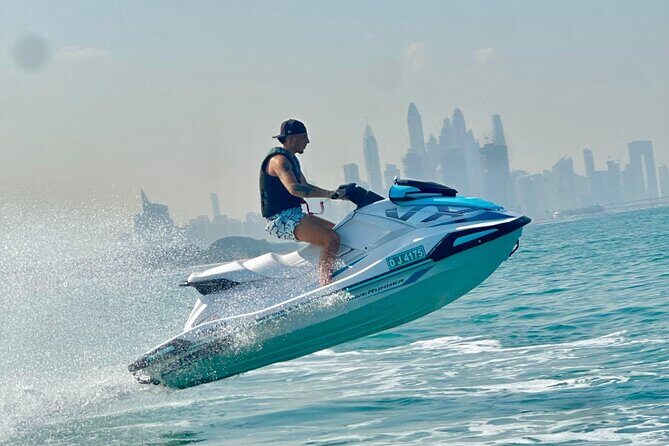 Dubai Skyline Jet Ski Tour + FREE PICS,VIDS & COFFEE - The Experience for Different Types of Travelers
