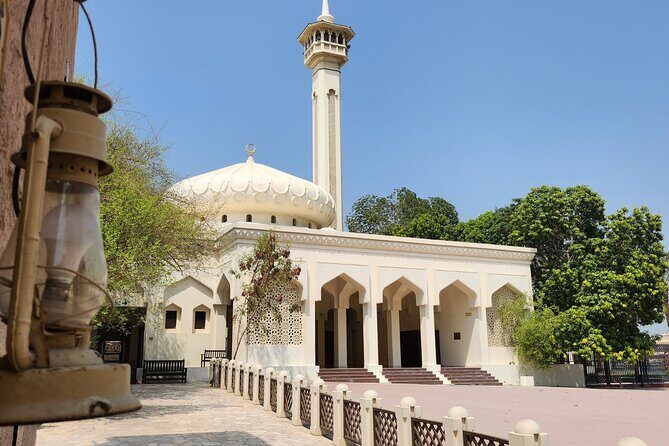 Dubai Souks, Museum, Street Food Walking Tour with Hotel Transfer - Practical Details and Tips