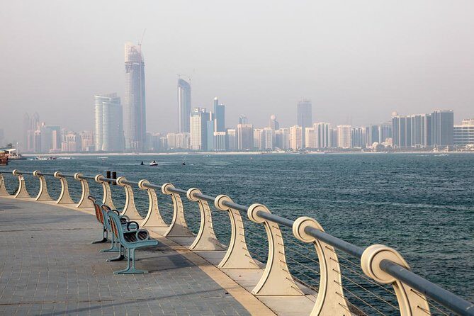 Dubai to Abu Dhabi Day Trip: Grand Mosque, Palace & Etihad Towers - The Practicalities: What to Expect