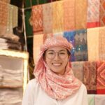 Dubai: Top 15 Must-See Dubai Sightseeing Tour in SUV/MPV - Food and Refreshments: Authentic Street Eats