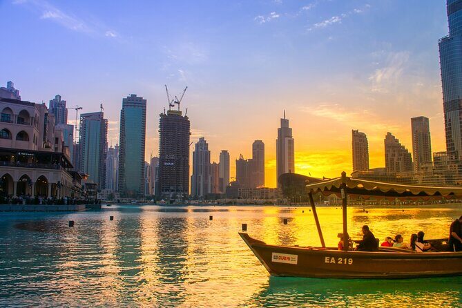 Dubai Water Fountain Show And Lake Ride in Dubai With Transfer - Breaking Down the Itinerary