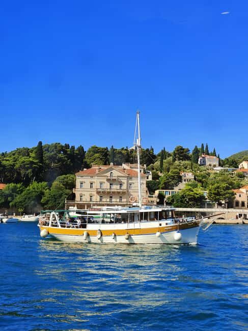 Dubrovnik: Blue Cave & Elaphiti Islands Full-Day Boat Tour - Exploring the Elaphiti Islands