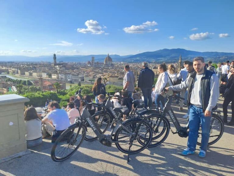 E-bike tour with Florentine tour guide, toast included - The Itinerary: What to Expect at Each Stop