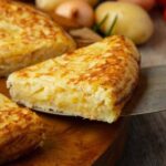 Eat Like a Local: Hidden Gràcia Catalan Tapas Tour Barcelona - What Makes This Tour Stand Out?