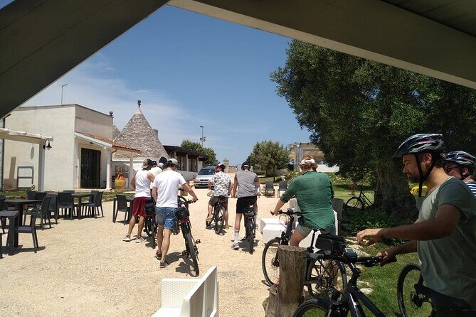Ebike tours: the villages of Valle d'Itria and tasting of typical products - The Itinerary in Detail