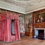Edinburgh: Castle Guided Tour & Holyrood Palace Ticket - Summary: Who Will Enjoy This Tour?