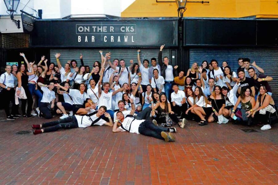 Edinburgh Halloween Bar Crawl: 5+ Venues, Free Shots & More - Why This Experience Offers Great Value