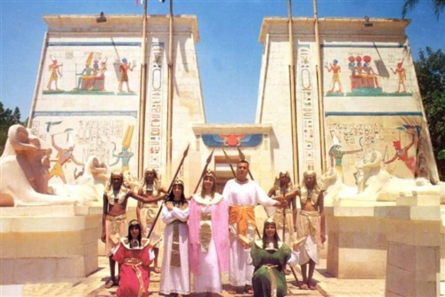 Enjoy 5 Days 4 Nights Egypt Holiday Package - Breaking Down the Highlights