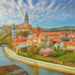 eský Krumlov Family Tour: A Private Walk Through History - Who Should Consider This Tour?