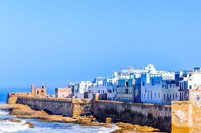 Essaouira excursion 1 day departure from Agadir - Transport and Group Size