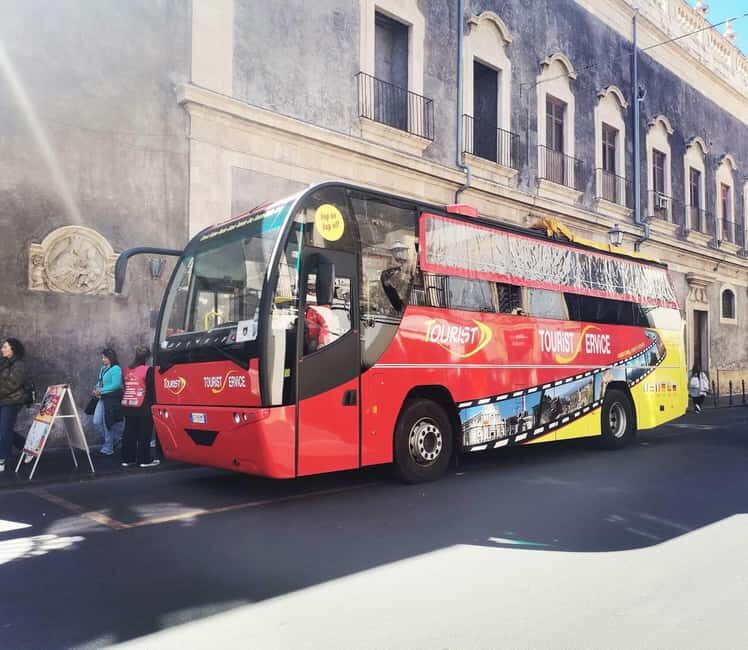 Etna by Panoramic Bus, Audioguide 9 languages, from Catania - The Experience Provided by Guides and Crew