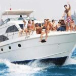 Exclusive Luxury Yacht Ride - The Experience from Guest Perspectives