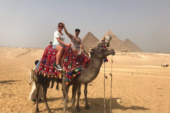 Excursion Hurghada Cairo Pyramids by plane - Small Group - The Pyramids of Giza: The Iconic Wonder