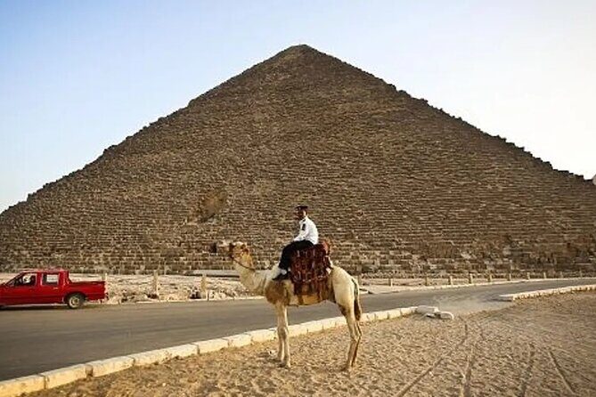 Explore pyramid half day tour - The Sum Up