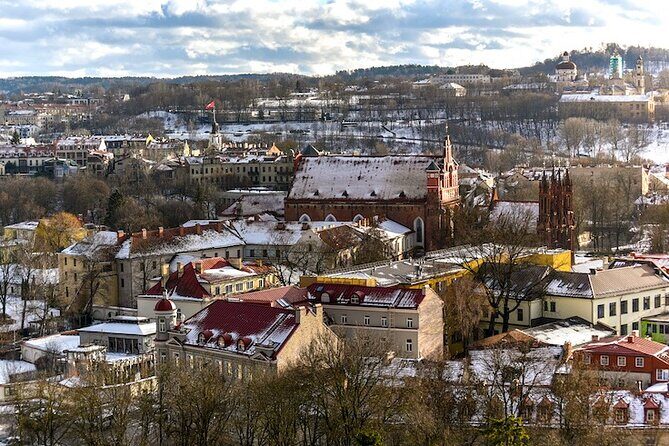 Explore Vilnius: Old Town and Uzupis Guided Walking Tour - What to Expect at Each Stop