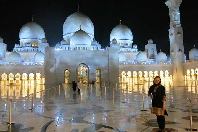 Ferrari World Theme Park and Abu Dhabi Tour with Pick Up - Authentic Perspectives from Travelers