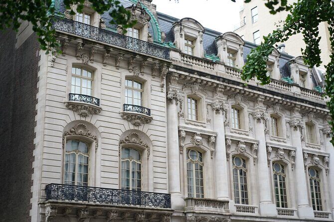 Fifth Avenue Gilded Age Mansions Walking Tour - Delving into Landmark Landmarks and Hidden Gems