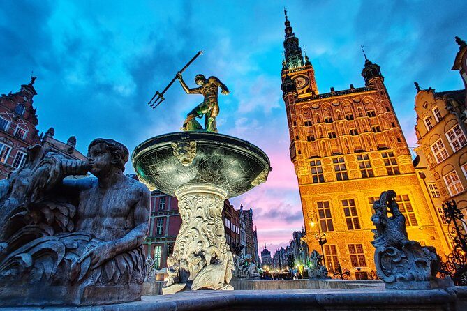 First Time in Gdask? Private Tour of Old Gdasks Highlights - Exploring Gdansk’s Old Town in Depth