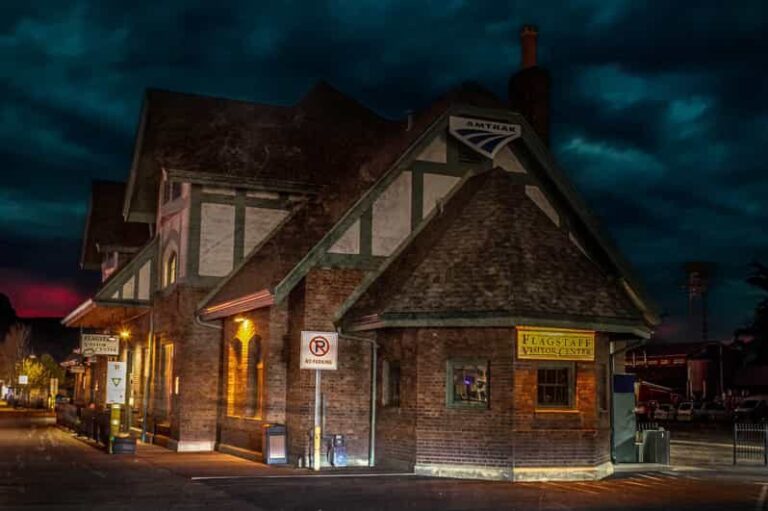 Flagstaff: Ghosts of Route 66 Haunted Walking Tour - Who Is This Tour Best For?