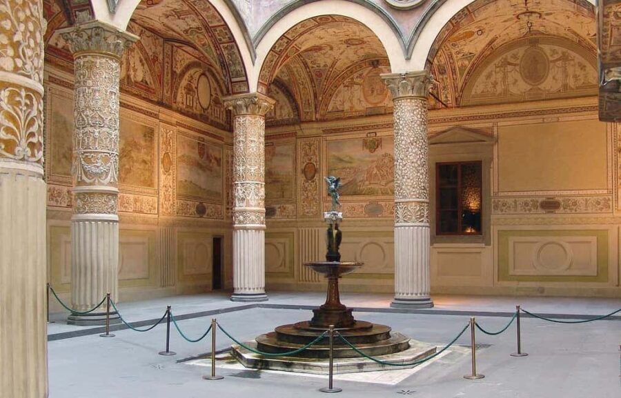 Florence: Palazzo Vecchio Guided Tour & Admission - Exploring Florence’s Palazzo Vecchio: A Walkthrough