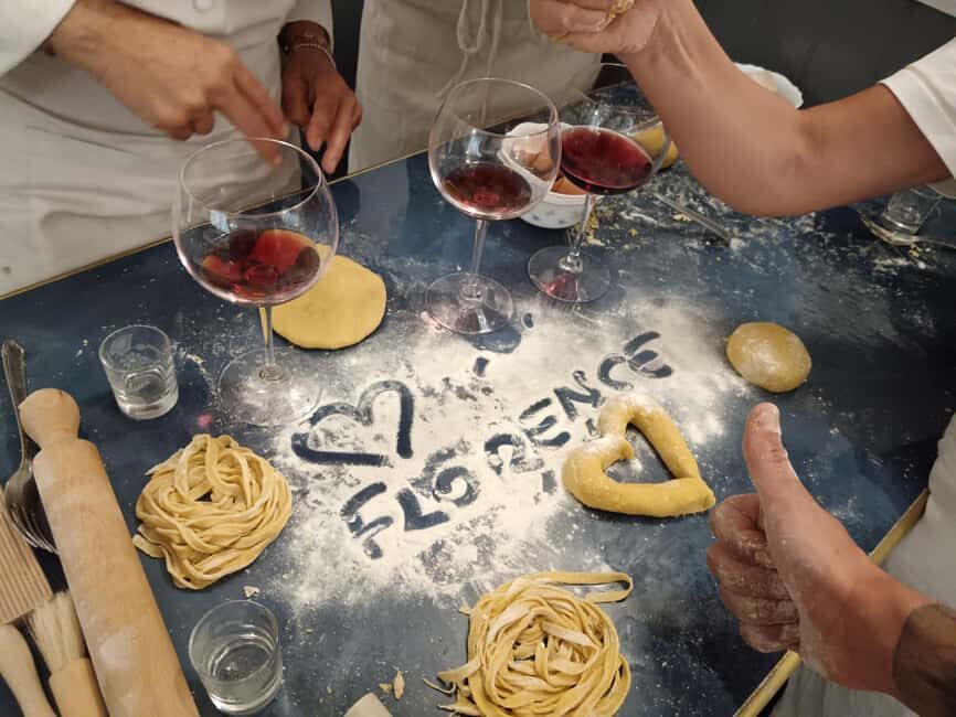 Florence: Pasta-Making Class with Dinner, Wine and... SING! - Key Points
