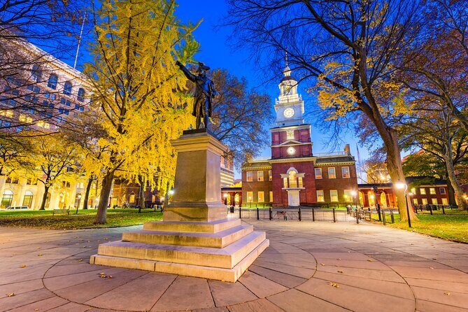 Founding Phantoms Adult's Only Walking Tour - Why This Tour Is Worth Considering