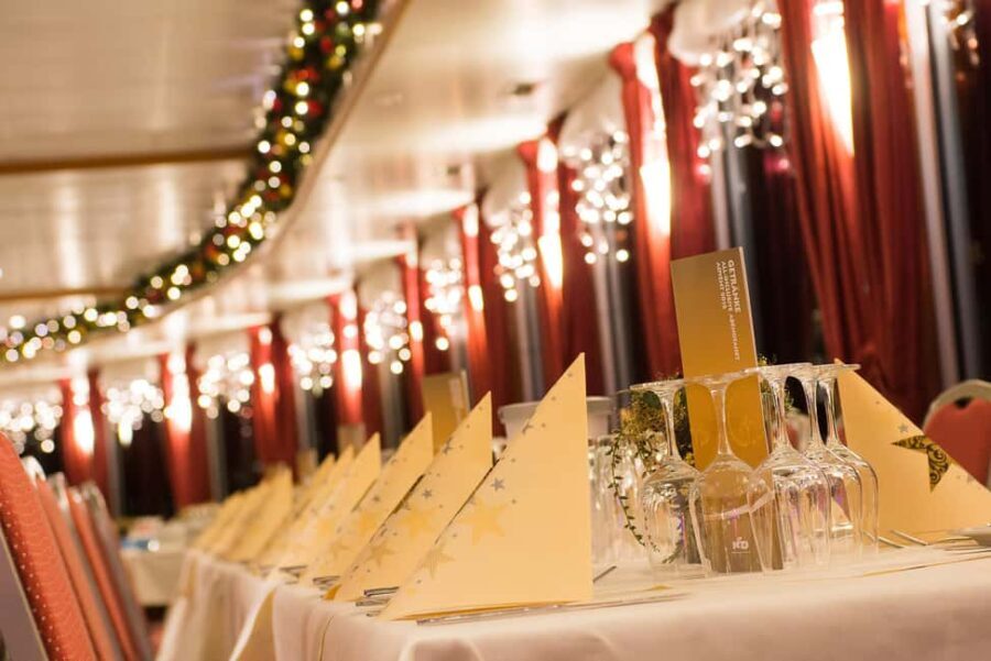 Frankfurt: All-Inclusive Advent Evening Cruise - Is This Experience Worth It?