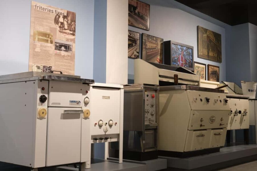 Frietmuseum Brussels: Admission to the French fry museum with tasting - The Practical Side: Pricing, Timing, and Booking
