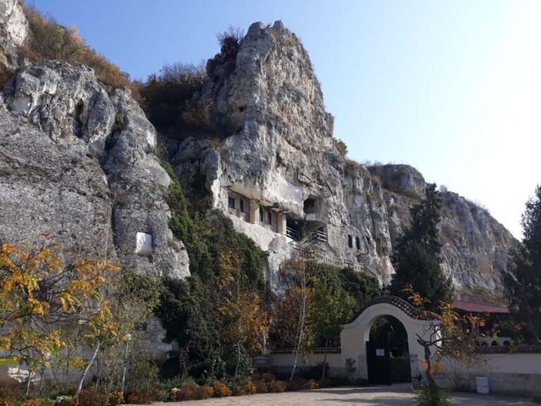 From Bucharest: Private Day Trip to Veliko Tarnovo Bulgaria - What Makes This Tour Stand Out