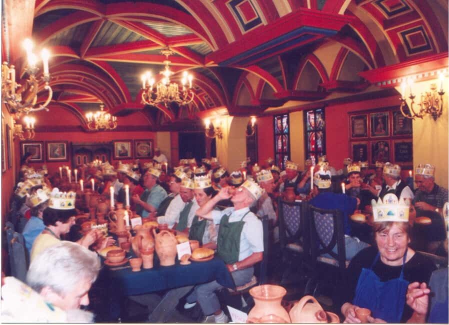 From Budapest: Visegrád Cruise with Medieval Show & Banquet - Why This Experience Offers Great Value
