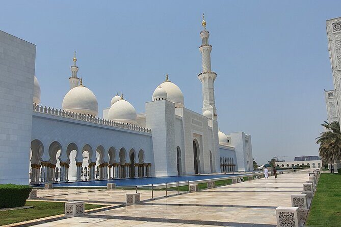 From Dubai : Abudhabi sheikh zayed grand mosque tour - What Do Reviewers Say?