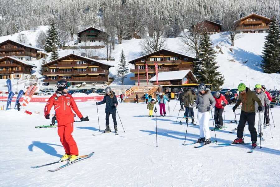 From Interlaken: 8-Hour Skiing in Grindelwald for Beginner's - Is This Tour Worth the Price?
