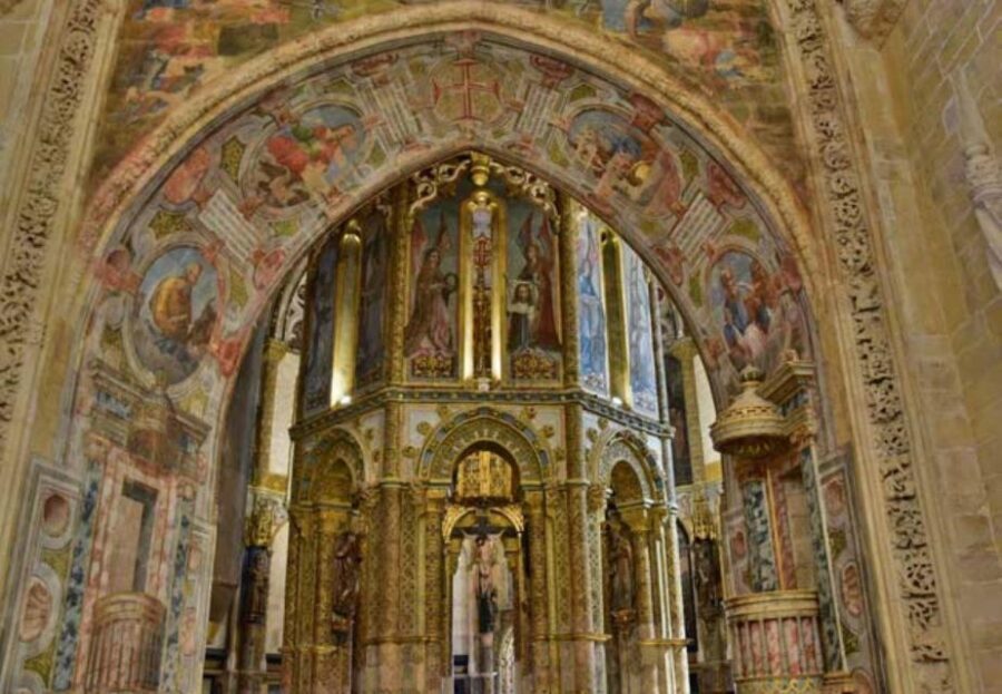 From Lisbon: Private Full-Day Tour to Tomar and Coimbra - Transition to Coimbra: A Center of Learning and Literature