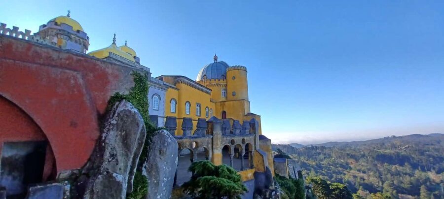 From Lisbon: Tour to Pena Palace, Sintra, and Cascais - Authentic Experiences and Insights from Reviewers