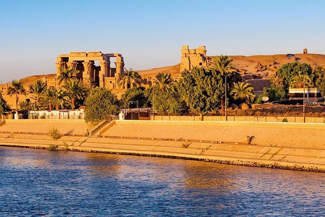 From Luxor Discover Edfu & Kom Ombo Temples With Private Guide - Discovering the Temples of Edfu and Kom Ombo