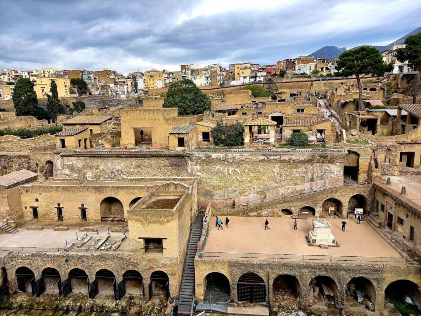 From Naples: Explore Herculaneum Ruins by bus - Is This Tour Right for You?