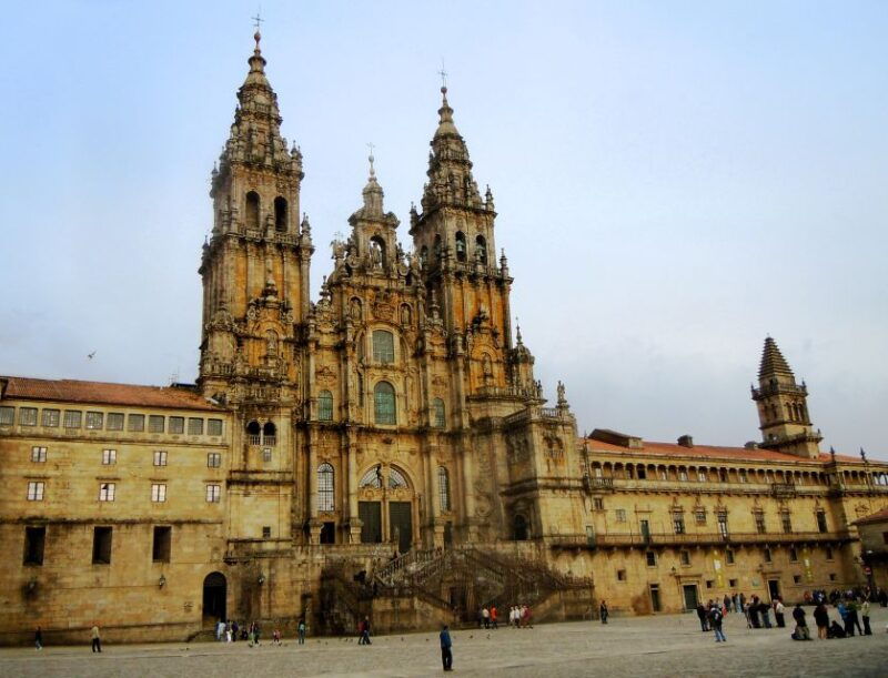 from-porto-santiago-de-compostela-full-day-tour
