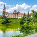 From Prague: Horseshoe Bend & Castle Gardens Private Tour - Who Would Enjoy This Tour?