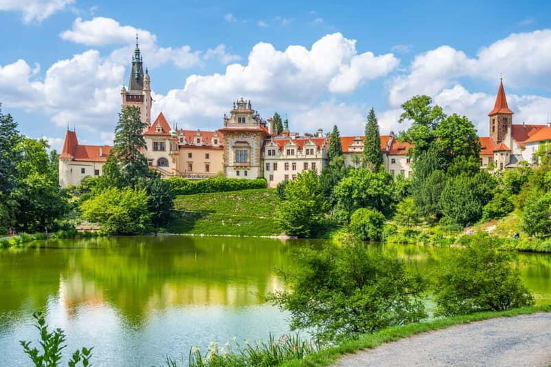 From Prague: Horseshoe Bend & Castle Gardens Private Tour - Who Would Enjoy This Tour?