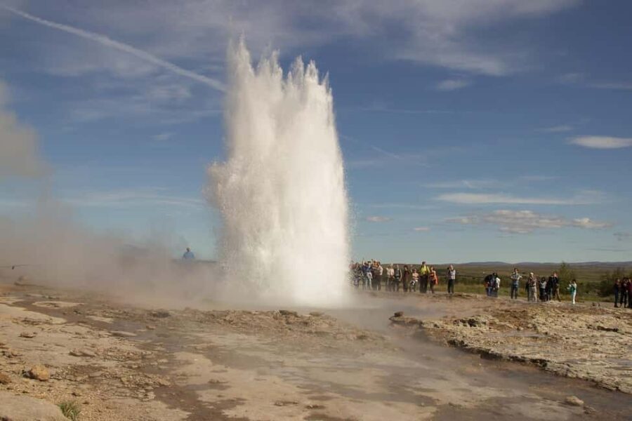 From Reykjavik: Private Golden Circle & Blue Lagoon Tour - Key Points