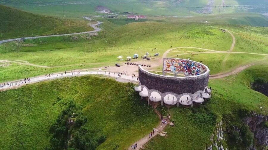 From Tbilisi: Kazbegi, Gudauri & Gergeti Group Day Tour - The Value and Comfort of the Tour
