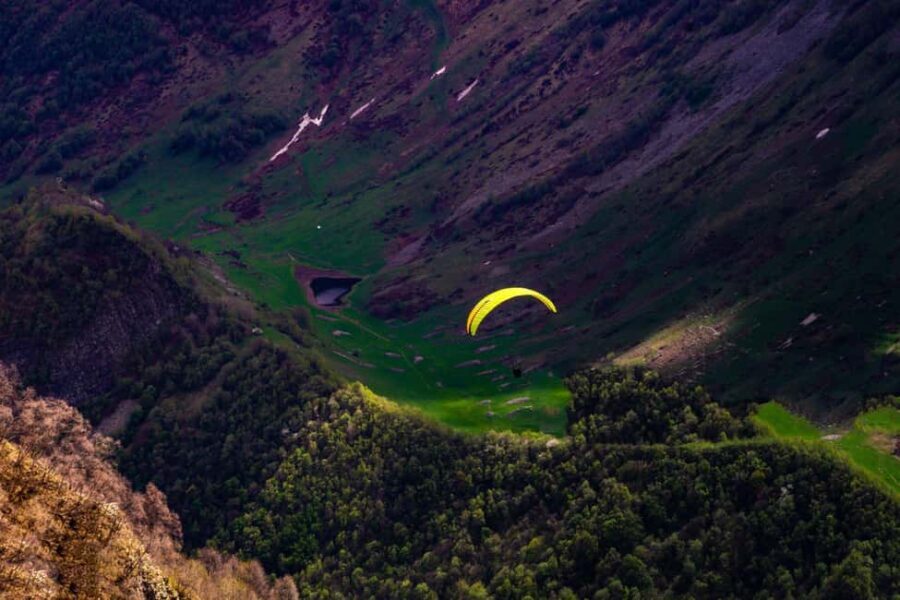 From Tbilisi: Private Ananuri-Gudauri-Kazbegi Tour - Ananuri: A Fortress with a View