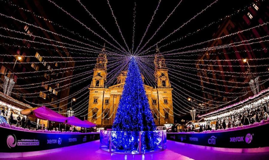 From Vienna: Budapest Christmas Market Day Trip - Practical Tips for the Tour
