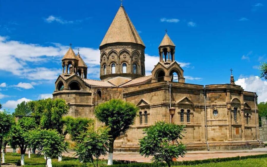 From Yerevan: Echmiadzin cathedral and Zvartnots temple - What To Expect