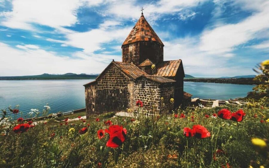 From Yerevan: Off-Road and Horseback Riding Adventure Tour - What Makes This Tour Stand Out?