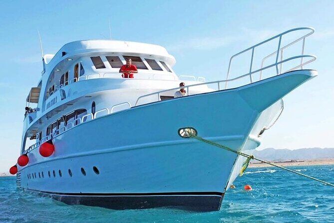Full Day Hula Hula Island Sea trip, Water Sports, Lunch- Hurghada - Analyzing the Value