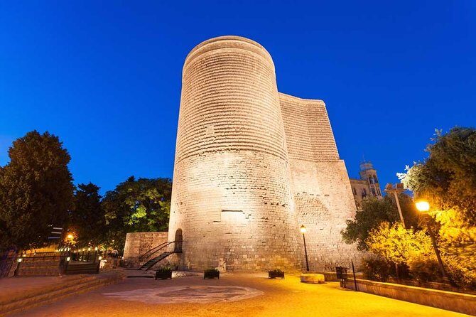 Full day Private Baku City Tour included local Lunch - Discover Baku’s Historical Heart: The Old City