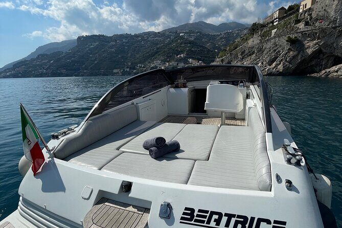 Full Day Private Boat Tour of the Amalfi Coast - Comfort, Amenities, and Service
