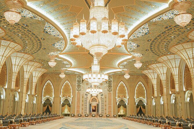 Full-day Private City Tour in Abu Dhabi (Private) - Transportation and Comfort