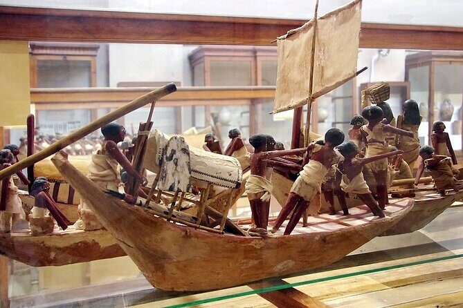 Full-Day Private Guided Tour from Cairo to Giza Pyramids and Egyptian Museum - What We Think About the Experience